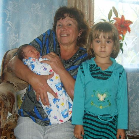 Внуки, рождаясь, помогают заново родиться своим бабушкам
